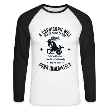 Capricorn - Steinbock Sternzeichen, - Unisex Baseballshirt langarm - Weiß/Schwarz - Vorne - Nik (191cm)