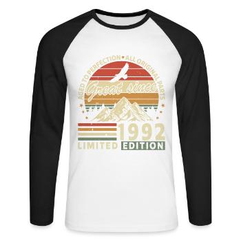 32 Years great since 1992 limited edition - T-shirt baseball manches longues Homme - blanc/noir - Devant - Nik (191cm)