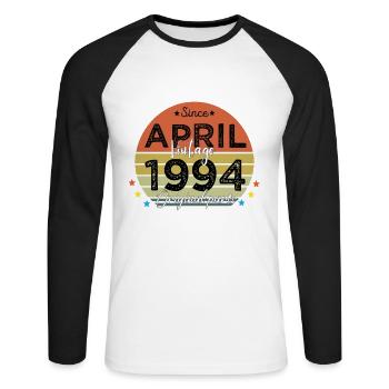 30 Jahre alt Baujahr 1994 Jahrgang April 1994 - Unisex Baseballshirt langarm - Weiß/Schwarz - Vorne - Nik (191cm)