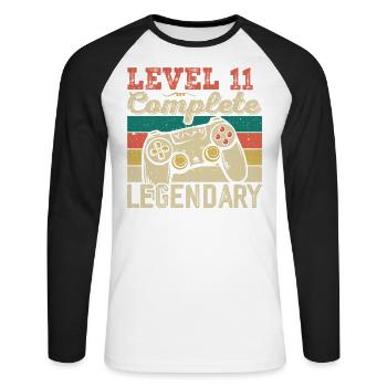 Level 11 abgeschlossen, Geschenk zum 11. Geburtstag - Unisex Baseballshirt langarm - Weiß/Schwarz - Vorne - Nik (191cm)