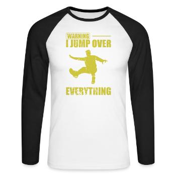 Warning I jump over Everything Parkour Sport - Unisex Baseballshirt langarm - Weiß/Schwarz - Vorne - Nik (191cm)