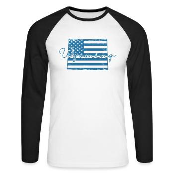 Wyoming USA flag in map America - Unisex Long Sleeve Baseball T-Shirt - white/black - Front - Nik (191cm)
