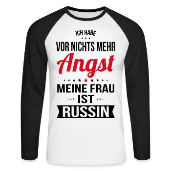 Meine Frau ist Russin - Geschenkidee Humor - Unisex Baseballshirt langarm - Weiß/Schwarz - Vorne - Nik (191cm)