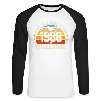 Jahrgang 1986 Retro 1986 Geburtstagsgeschenk - Unisex Baseballshirt langarm - Weiß/Schwarz - Vorne - Nik (191cm)