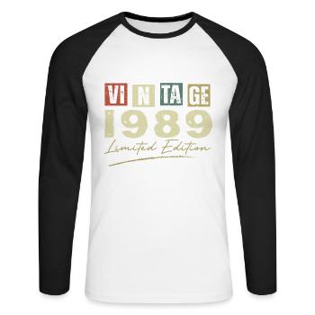 Jahrgang 1989 Original 1989 Jubiläumsgeschenk - Unisex Baseballshirt langarm - Weiß/Schwarz - Vorne - Nik (191cm)