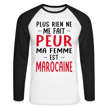Rien ne me fait peur ma femme est Marocaine - T-shirt baseball manches longues Homme - blanc/noir - Devant - Nik (191cm)