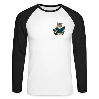 Getigerte Katze liest ein riesiges Buch - Unisex Baseballshirt langarm - Weiß/Schwarz - Vorne - Nik (191cm)
