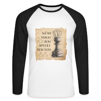Küss mich, ich spiele Schach. Pawn King / Queen. - Unisex Baseballshirt langarm - Weiß/Schwarz - Vorne - Nik (191cm)