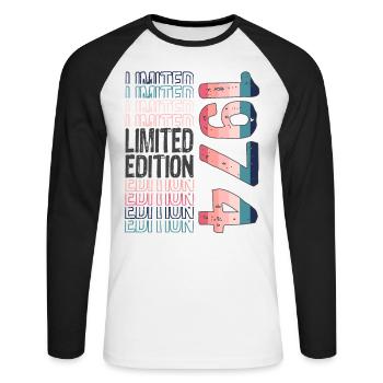 Limited Edition seit 1974 Geburtstag Vintage 1974 - Unisex Baseballshirt langarm - Weiß/Schwarz - Vorne - Nik (191cm)