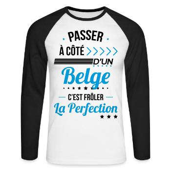 Belge - Frôler la perfection - Belgique - T-shirt baseball manches longues Homme - blanc/noir - Devant - Nik (191cm)