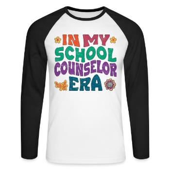In my school counselor era - Unisex Baseballshirt langarm - Weiß/Schwarz - Vorne - Nik (191cm)