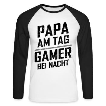 Gamer Papa - Unisex Baseballshirt langarm - Weiß/Schwarz - Vorne - Nik (191cm)