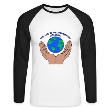 Save the World - Unisex Baseballshirt langarm - Weiß/Schwarz - Vorne - Nik (191cm)