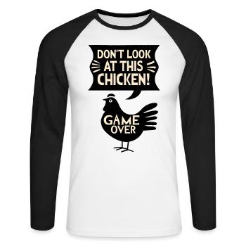 Dont look at this chicken Witziges Game - Unisex Long Sleeve Baseball T-Shirt - white/black - Front - Nik (191cm)