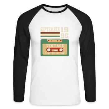 28th Birthday September Vintage 1995 Vintage - Unisex Long Sleeve Baseball T-Shirt - white/black - Front - Nik (191cm)