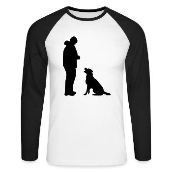 Hund sitzt vor - Unisex Baseballshirt langarm - Weiß/Schwarz - Vorne - Nik (191cm)
