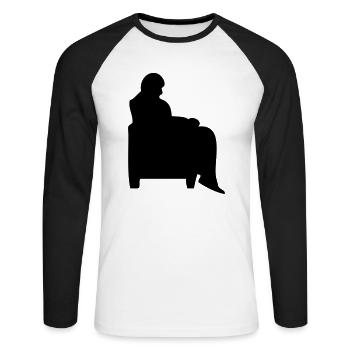 Mann sitzender Sessel Canape alt - Unisex Baseballshirt langarm - Weiß/Schwarz - Vorne - Nik (191cm)