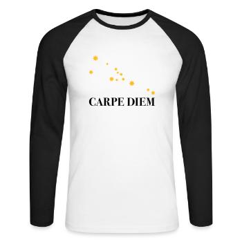 Carpe Diem nutze den Tag Sternbild Stier Horoskop - Unisex Baseballshirt langarm - Weiß/Schwarz - Vorne - Nik (191cm)