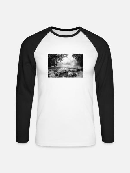 Acryl Nebelwald Gemälde 2 acrbw - Unisex Baseballshirt langarm - Weiß/Schwarz