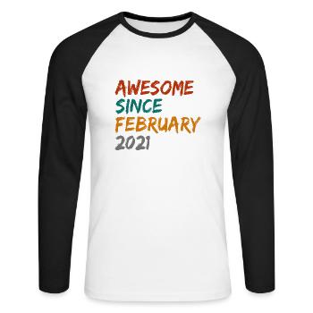 genial seit Februar 2021 - Unisex Baseballshirt langarm - Weiß/Schwarz - Vorne - Nik (191cm)