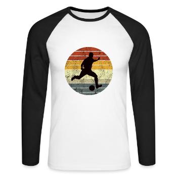 Fußball Fußballer bunt vintage - Unisex Baseballshirt langarm - Weiß/Schwarz - Vorne - Nik (191cm)