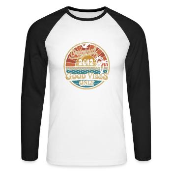 Original 2012 Millésime 2012 Anniversaire Rétro 2012 - T-shirt baseball manches longues Homme - blanc/noir - Devant - Nik (191cm)