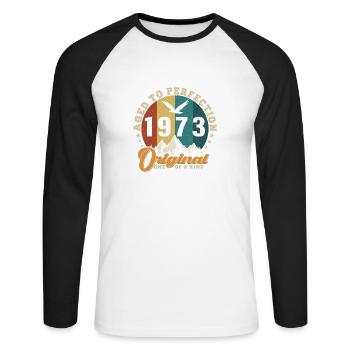 The Legends Were Born in 1973 Vintage - Unisex Long Sleeve Baseball T-Shirt - white/black - Front - Nik (191cm)