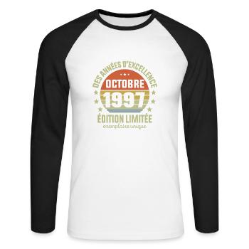 Anniversaire Millésime Fabriqué en Octobre 1997 - T-shirt baseball manches longues Homme - blanc/noir - Devant - Nik (191cm)