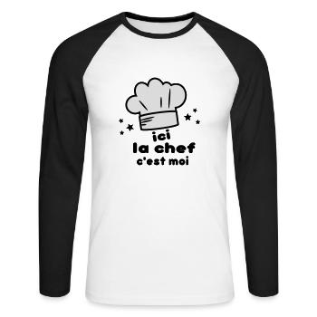 c'est moi(la chef) - T-shirt baseball manches longues Homme - blanc/noir - Devant - Nik (191cm)