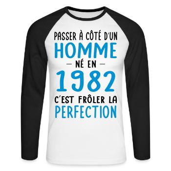 Anniversaire 40 ans - Né en 1982 Perfection - T-shirt baseball manches longues Homme - blanc/noir - Devant - Nik (191cm)