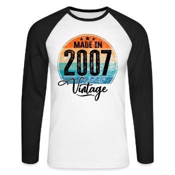 Vintage Made in 2007 Geburtsjahr 2007 Geburtstag - Unisex Baseballshirt langarm - Weiß/Schwarz - Vorne - Nik (191cm)