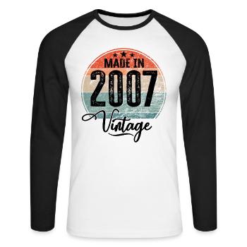 Vintage Made in 2007 Geburtsjahr 2007 Geburtstag - Unisex Baseballshirt langarm - Weiß/Schwarz - Vorne - Nik (191cm)