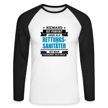 Rettungssanitäter - Unisex Baseballshirt langarm - Weiß/Schwarz - Vorne - Nik (191cm)