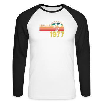 Vintage 1977 Limited Edition Retro Birthay - Unisex Long Sleeve Baseball T-Shirt - white/black - Front - Nik (191cm)