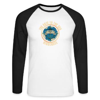 The Gate to the Sea - Hiddensee - Unisex Baseballshirt langarm - Weiß/Schwarz - Vorne - Nik (191cm)