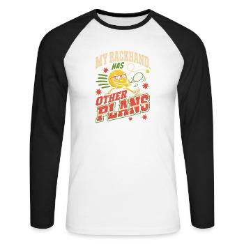Club de tennis Tenniscore, uniquement sans adhésion - T-shirt baseball manches longues Homme - blanc/noir - Devant - Nik (191cm)