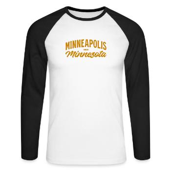 Minneapolis Script Vintage Orange - T-shirt baseball manches longues Homme - blanc/noir - Devant - Nik (191cm)