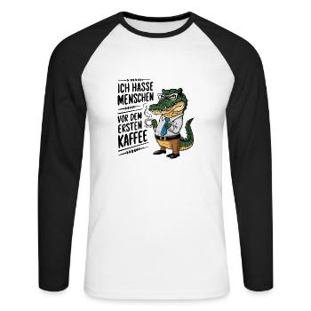 Erst Kaffee grantiges Krokodil mit Kaffeetasse - Unisex Baseballshirt langarm - Weiß/Schwarz - Vorne - Nik (191cm)