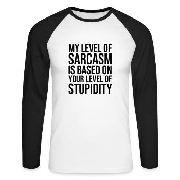 Mon niveau de sarcasme - T-shirt baseball manches longues Homme - blanc/noir - Devant - Nik (191cm)