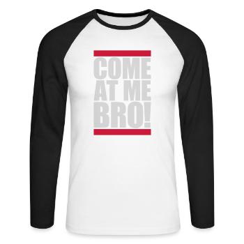 Viens à moi bro - T-shirt baseball manches longues Homme - blanc/noir - Devant - Nik (191cm)