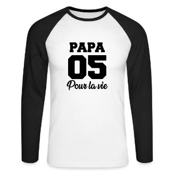 papa 05 pour la vie - Unisex Baseballshirt langarm - Weiß/Schwarz - Vorne - Nik (191cm)