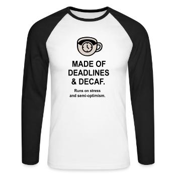 Fristen und Entkoffeinierung - Unisex Baseballshirt langarm - Weiß/Schwarz - Vorne - Nik (191cm)