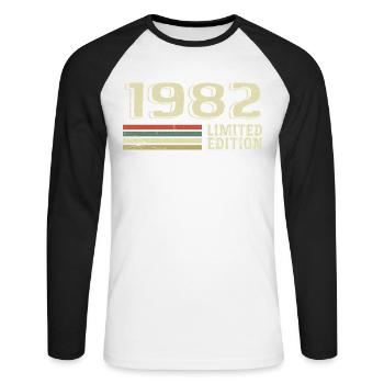 Jahrgang 1982 Geburtstag 1982 Jahrgang 1982 - Unisex Baseballshirt langarm - Weiß/Schwarz - Vorne - Nik (191cm)