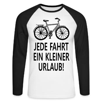 Fahrrad Spruch Jede Fahrt ein kleiner Urlaub - Unisex Baseballshirt langarm - Weiß/Schwarz - Vorne - Nik (191cm)