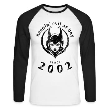 22nd Birthday Keepin evil at bay since 2002 - Unisex Long Sleeve Baseball T-Shirt - white/black - Front - Nik (191cm)