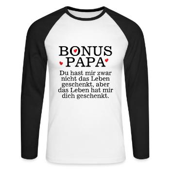 BONUS PAPA - STIEFVATER - VATERTAG - VALENTINSTAG - Unisex Baseballshirt langarm - Weiß/Schwarz - Vorne - Nik (191cm)