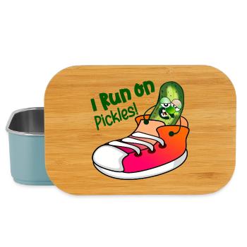 I RUN ON PICKLES - Lunch Box - light blue - Front
