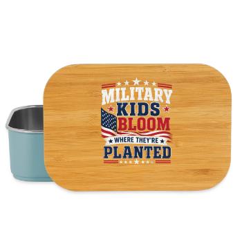 Les enfants militaires prospèrent là où ils sont plantés. - Boîte à goûter - bleu pâle - Devant
