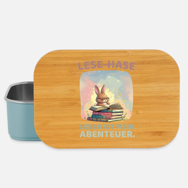 Hase beim Lesen mit Abenteuerstil - Lunch Box - Hellblau