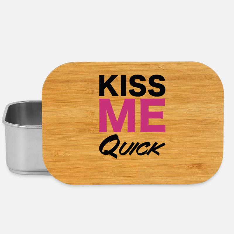 Conception de typographie rapide Kiss Me - Boîte à goûter - argent